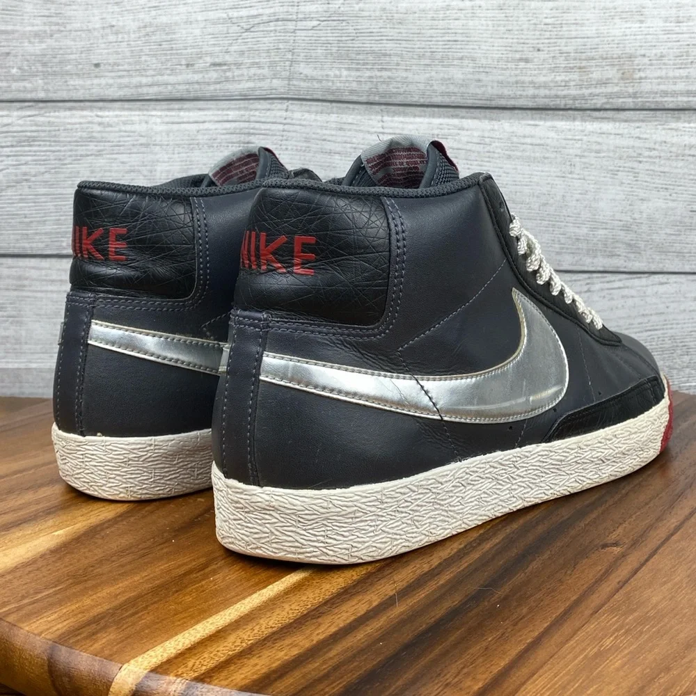 Y2K Nike Blazer High Anthracite Silver Red Sneaker 315877-001 Men Shoe Size 10.5